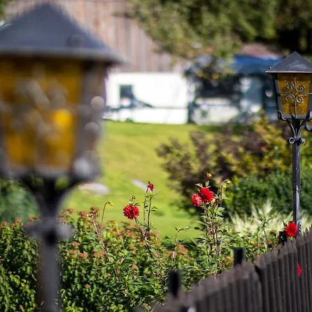 Klostertal Apartament *